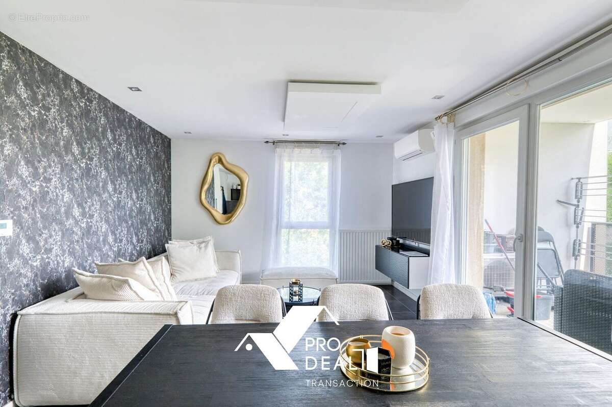 Appartement à SAINT-PRIEST