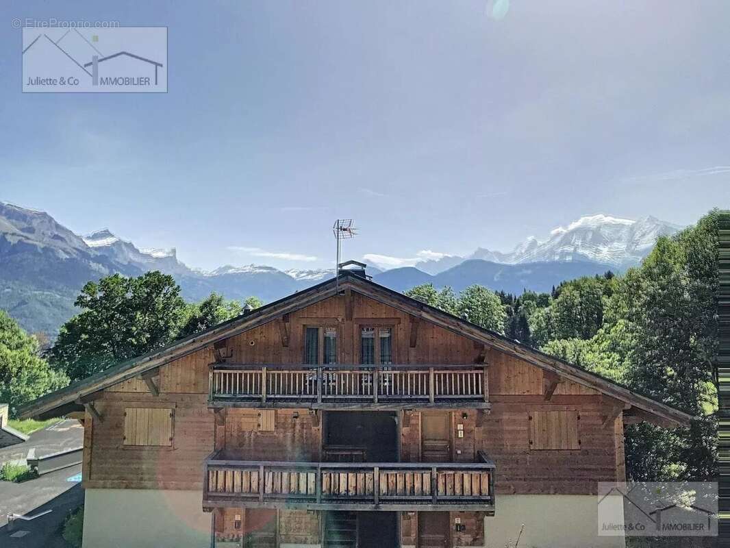 Appartement à COMBLOUX