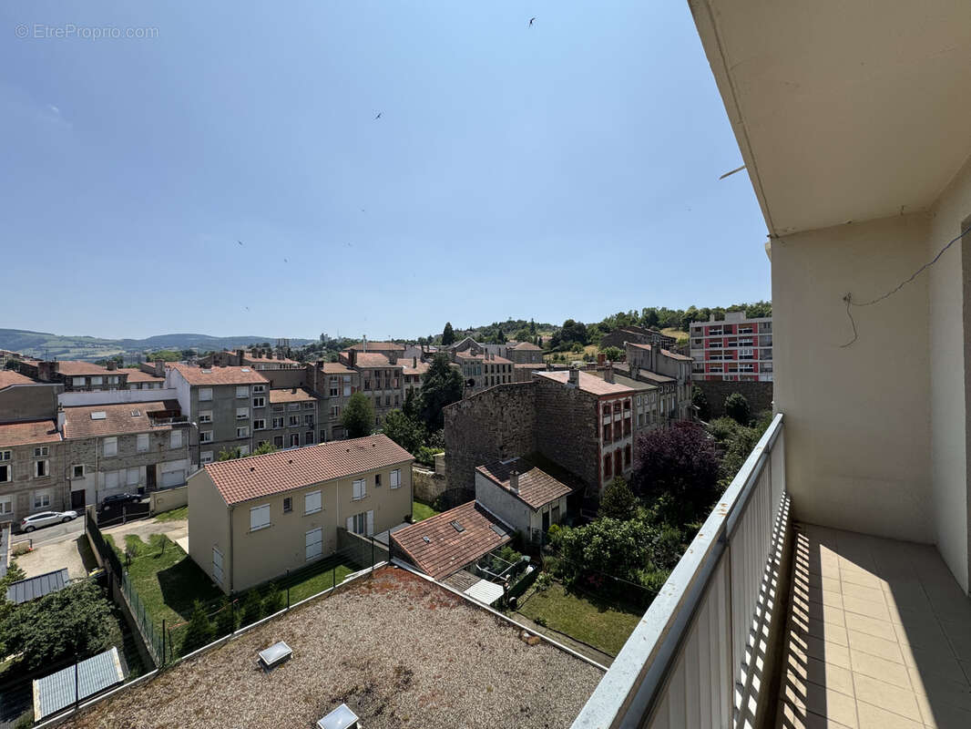 Appartement à SAINT-ETIENNE