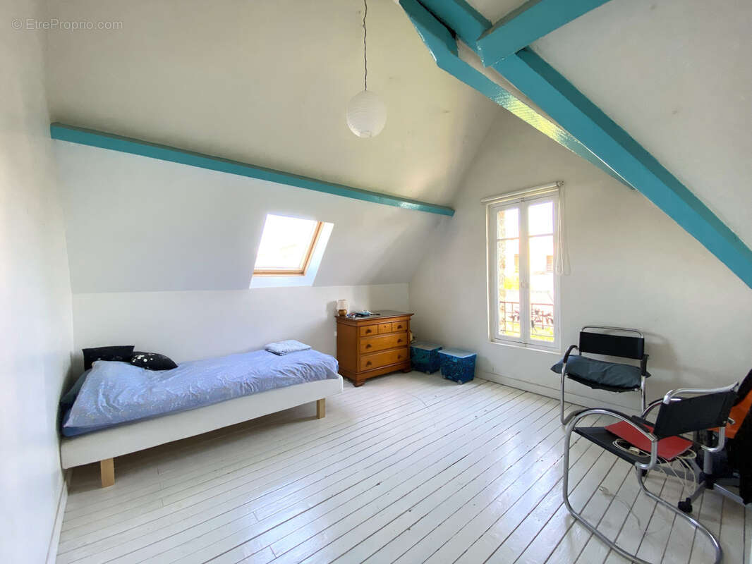 Maison à CHENNEVIERES-SUR-MARNE