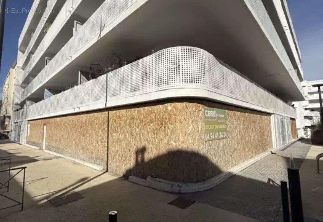 Commerce à LA SEYNE-SUR-MER