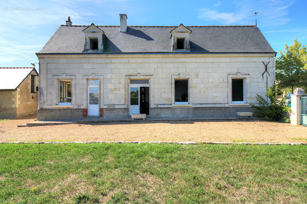 Maison à MAZE