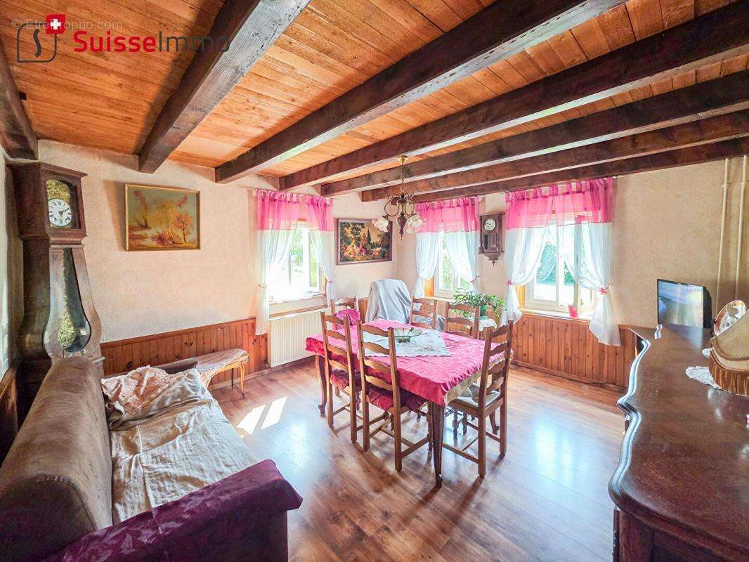 Maison à PLANCHER-BAS