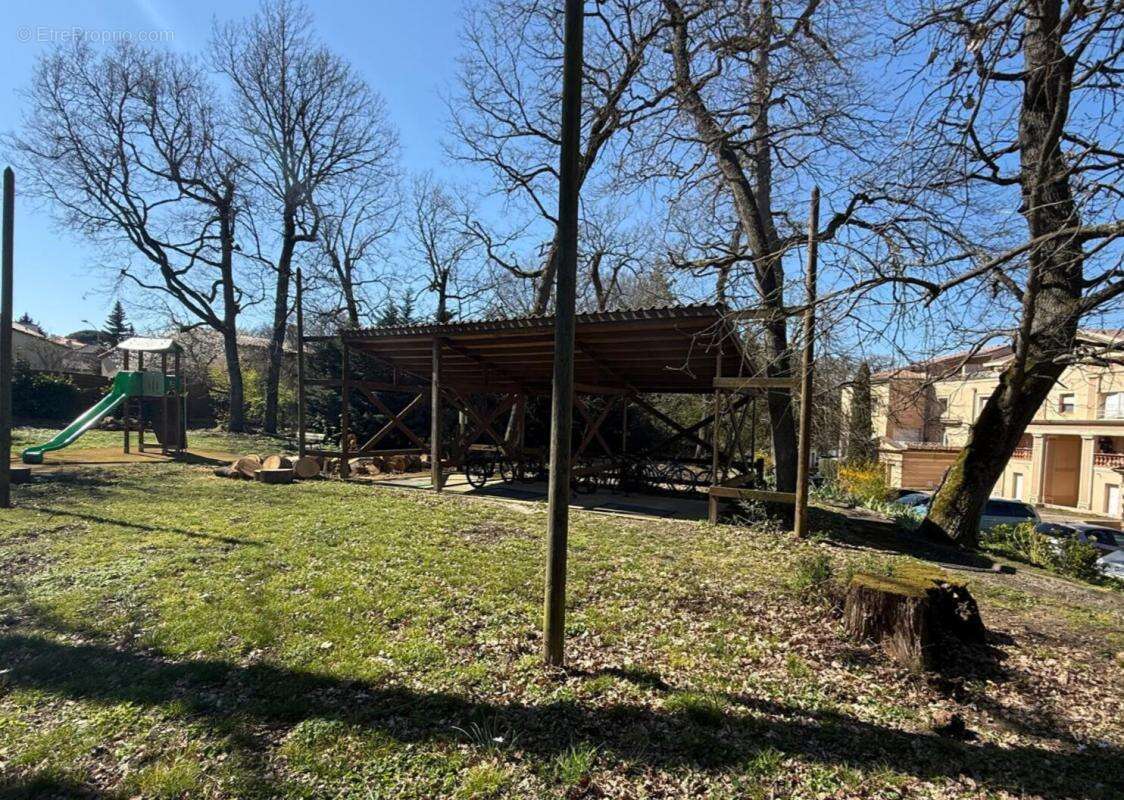 Appartement à RAMONVILLE-SAINT-AGNE