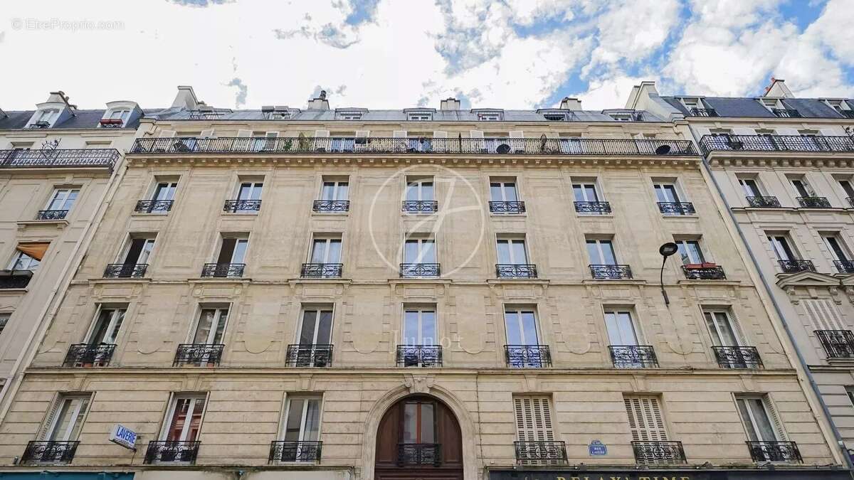 Appartement à PARIS-12E