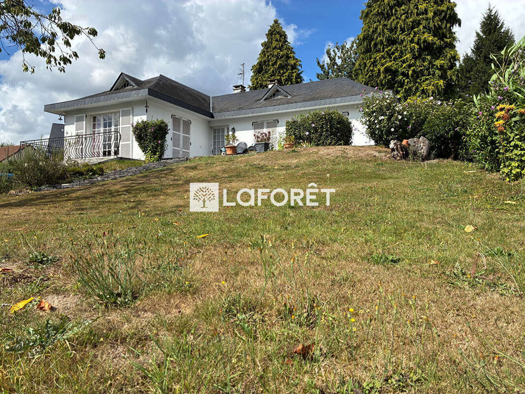 Maison à LILLEBONNE