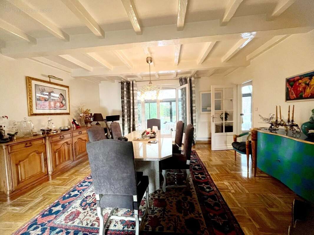 BAUVIN à proximité d'Annoeullin, Maison d'exception : 216m2/2000m2 à 20 mn de LILLE - photo 5