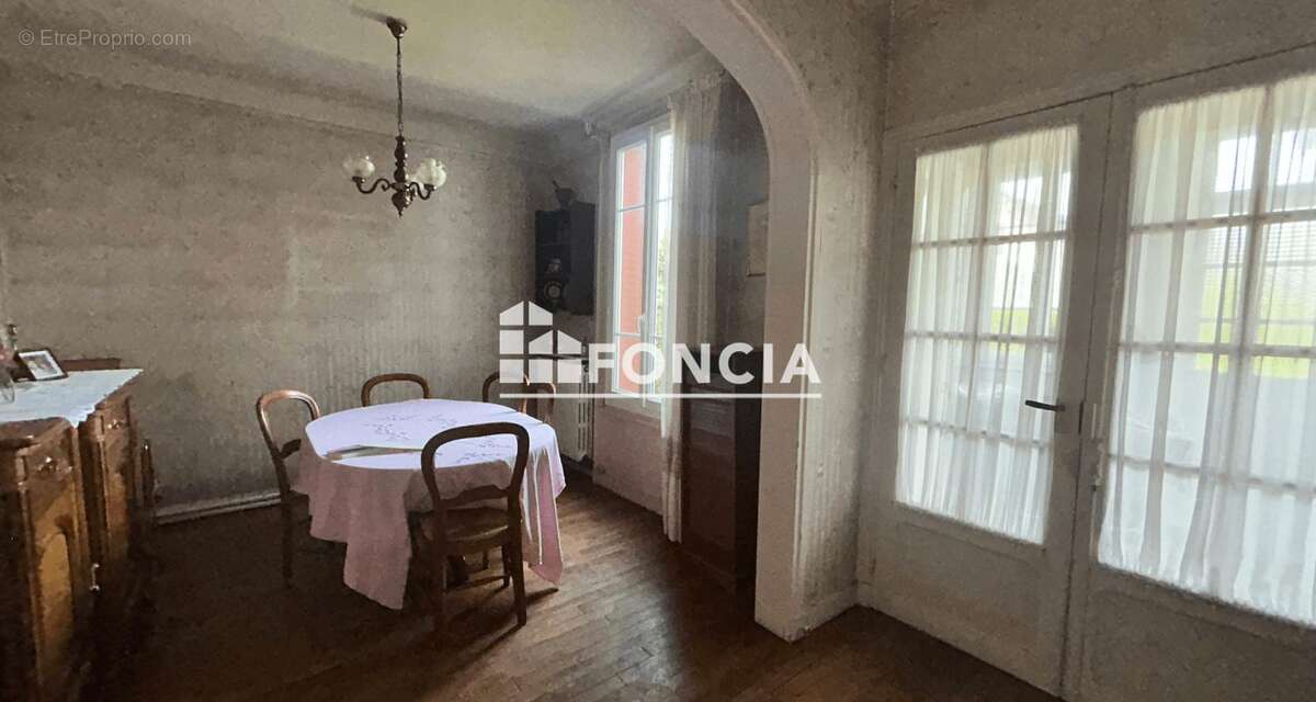 Maison à CONFLANS-SAINTE-HONORINE