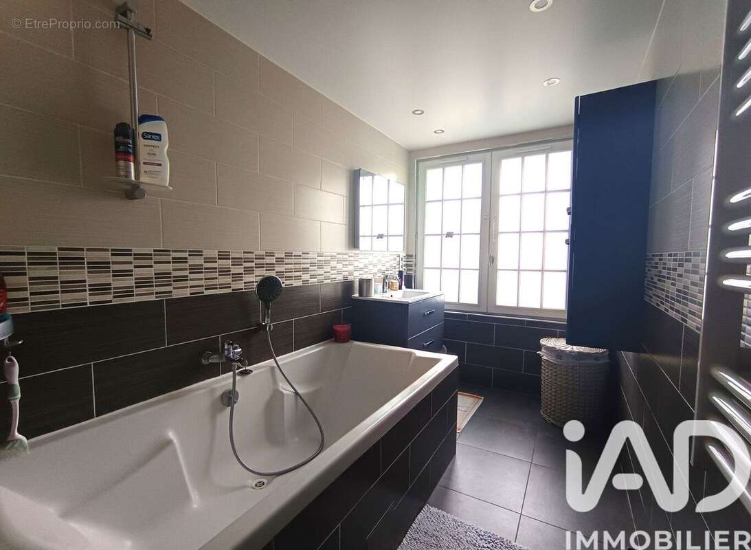 Photo 5 - Maison à MERU