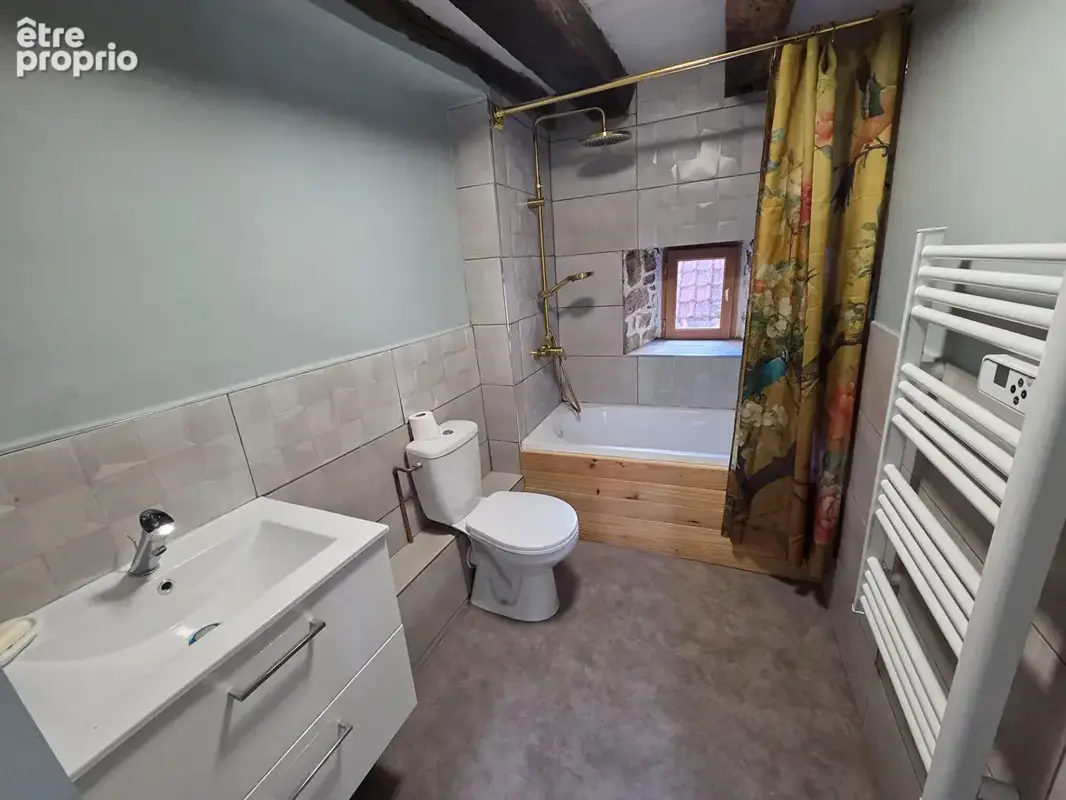 Maison de village de 92 m² avec 3 pièces ? Roziers-Saint-Georges - photo 9