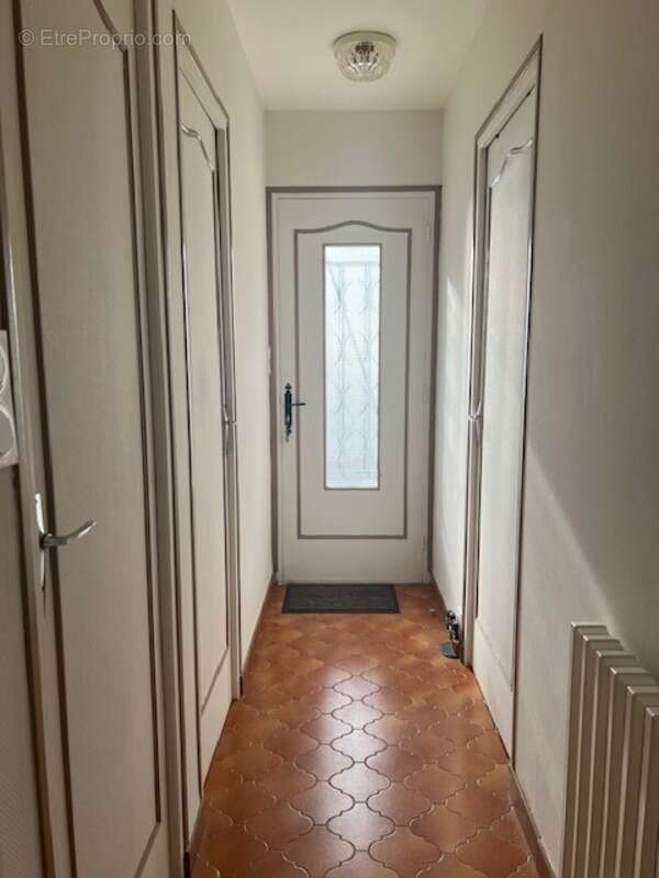 Maison à vendre 4 pièces CHAMPAGNE MOUTON (16) - photo 6