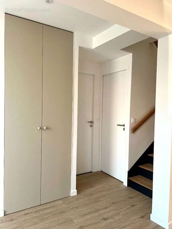 En plein coeur de Cesson, une maison de charme entièrement rénovée - photo 13