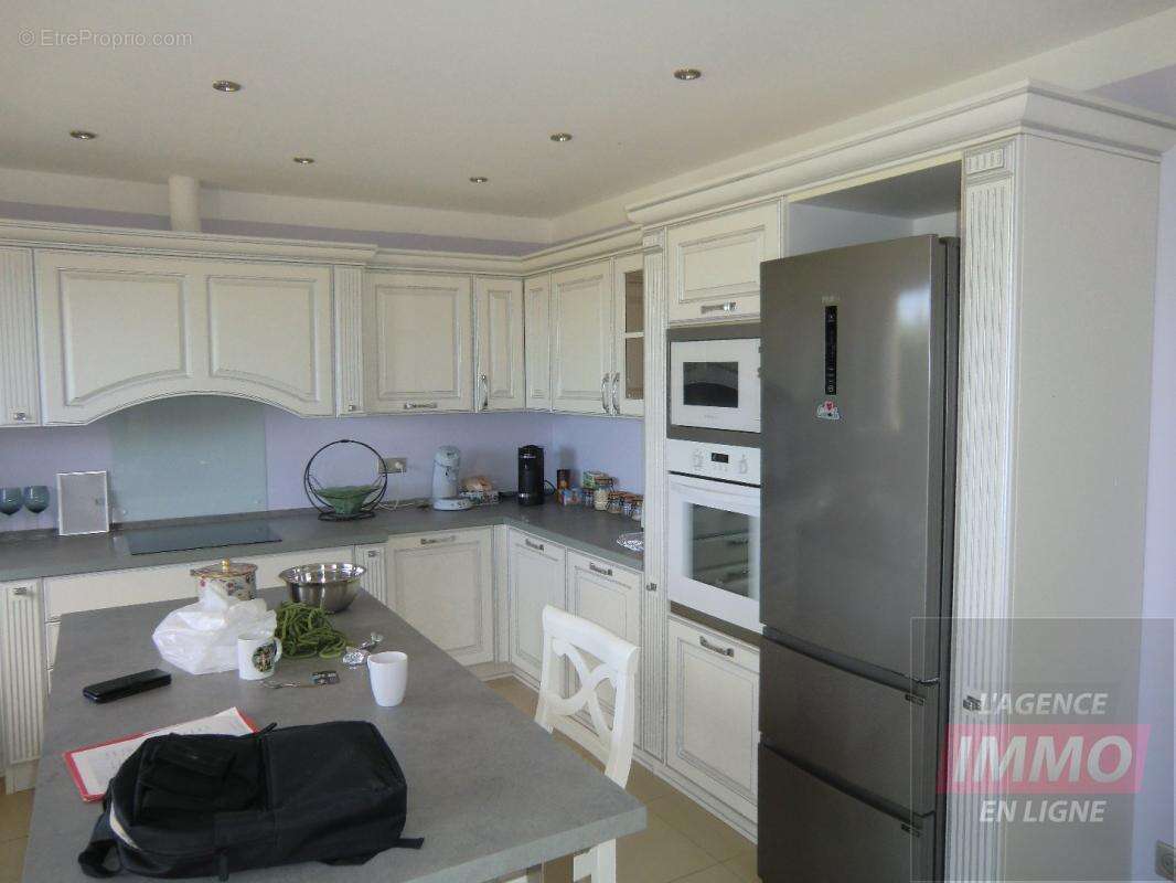 Maison 275 m² à Thermes-Magnoac  - photo 6