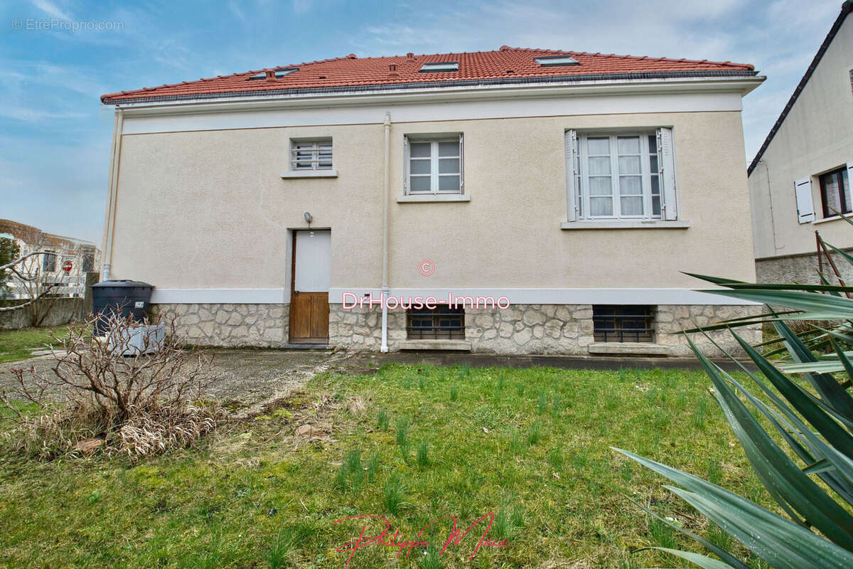 Maison à VILLEPARISIS