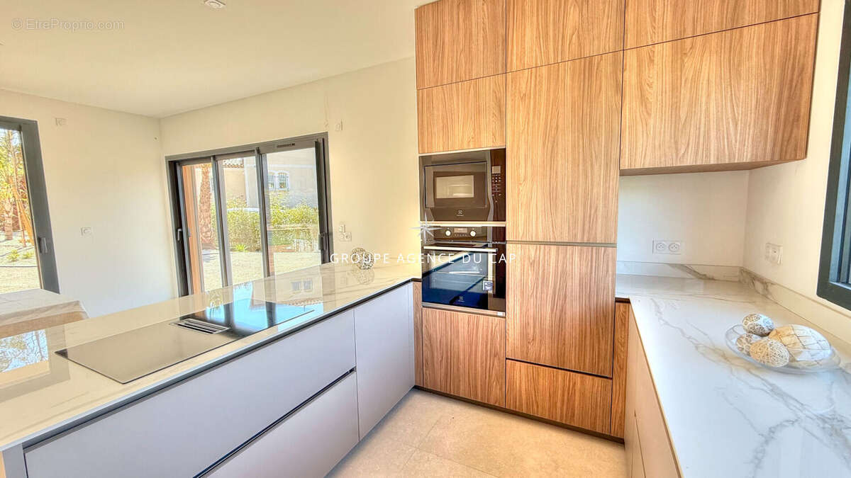 Maison à SAINT-RAPHAEL