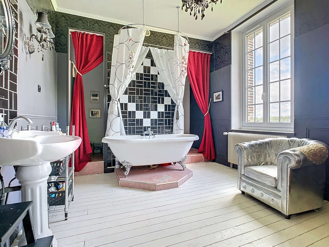 Maison à MONTMIRAIL