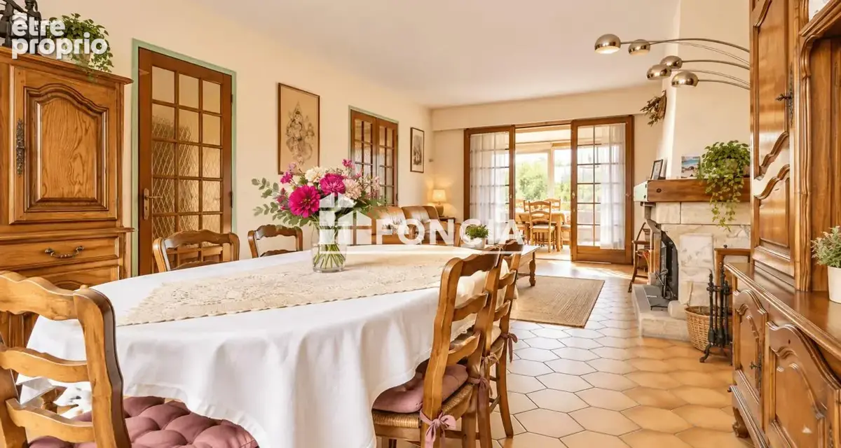 Noiseau • Maison de construction traditionnelle • 131 m² au sol sur parcelle de 450 m² - photo 6