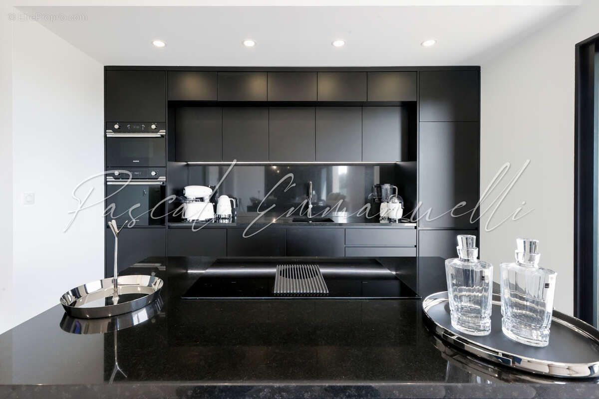 Appartement à VILLENEUVE-LOUBET