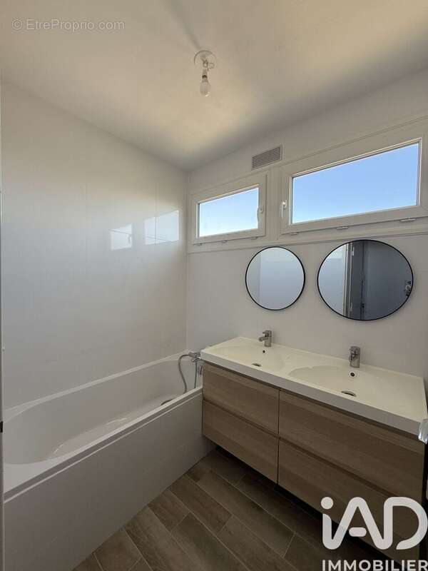 Photo 6 - Appartement à HEROUVILLE-SAINT-CLAIR