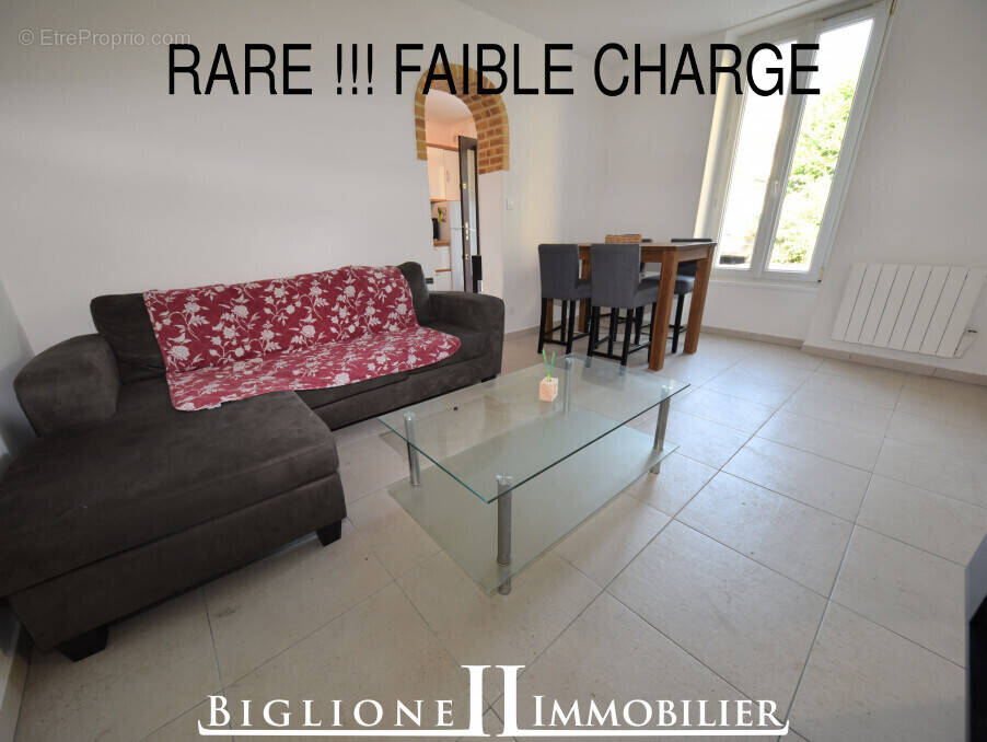 Appartement à LES PAVILLONS-SOUS-BOIS