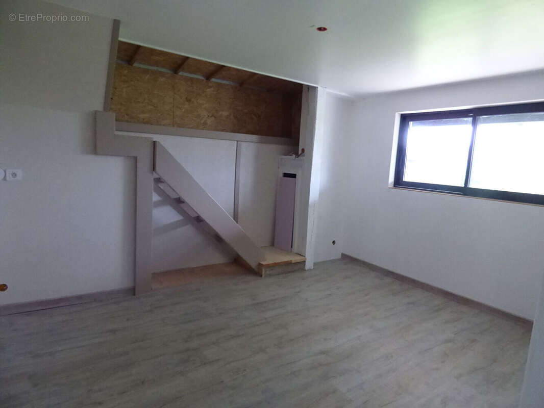 Ferme avec + de 6HA de terrain - photo 7