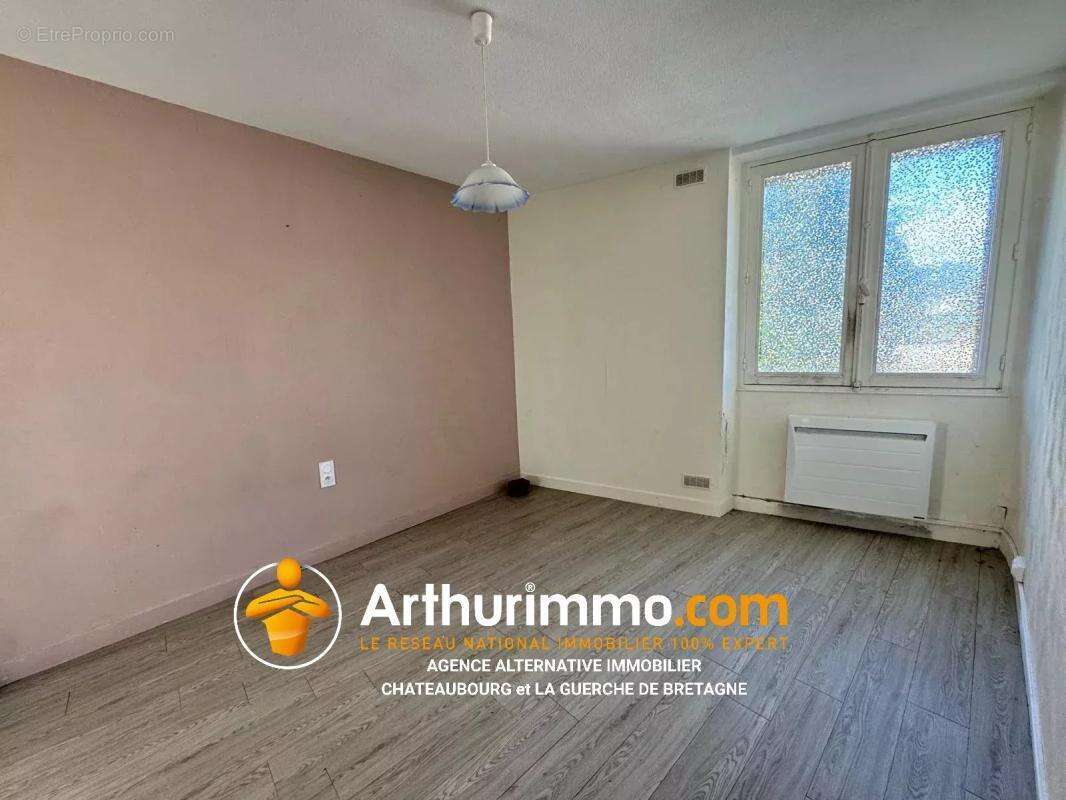 Maison à LA GUERCHE-DE-BRETAGNE