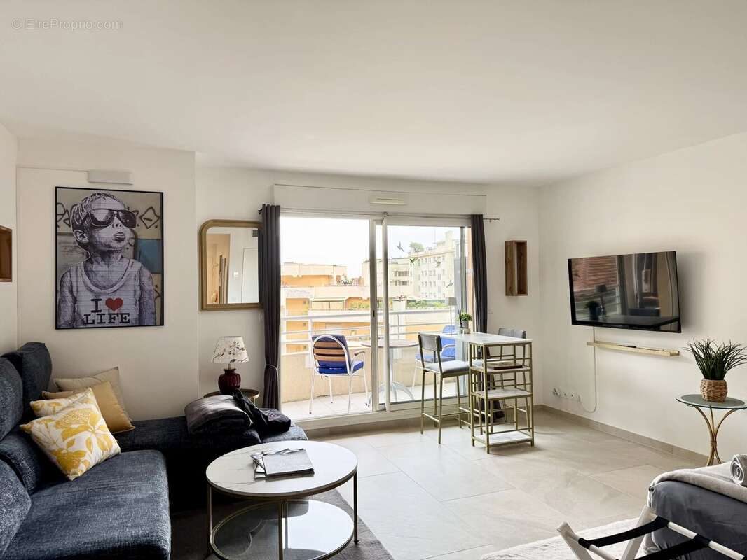 Appartement à BEAUSOLEIL