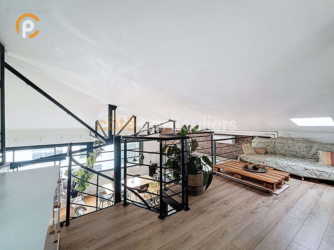 Appartement à IVRY-SUR-SEINE