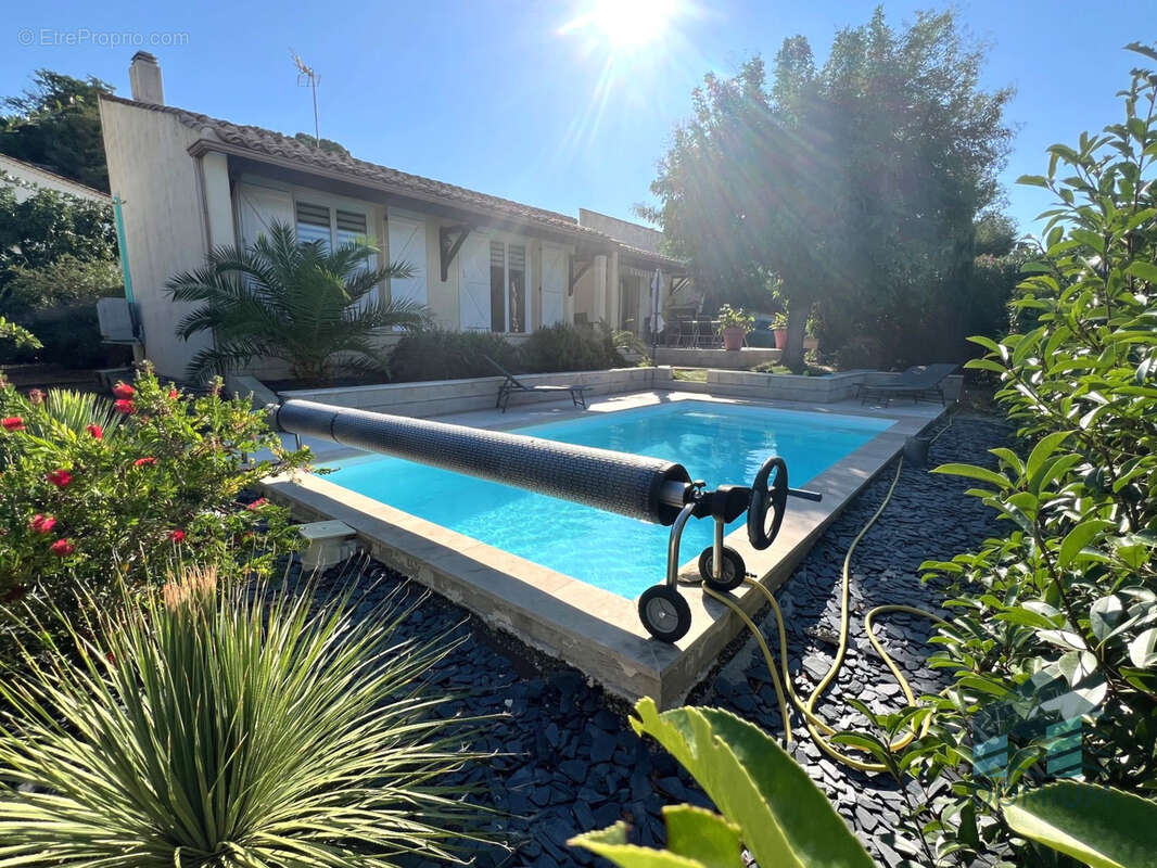 Maison à CORNEILHAN