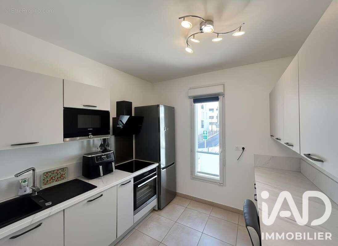 Appartement 84 m² à Marseille-14e  - photo 2