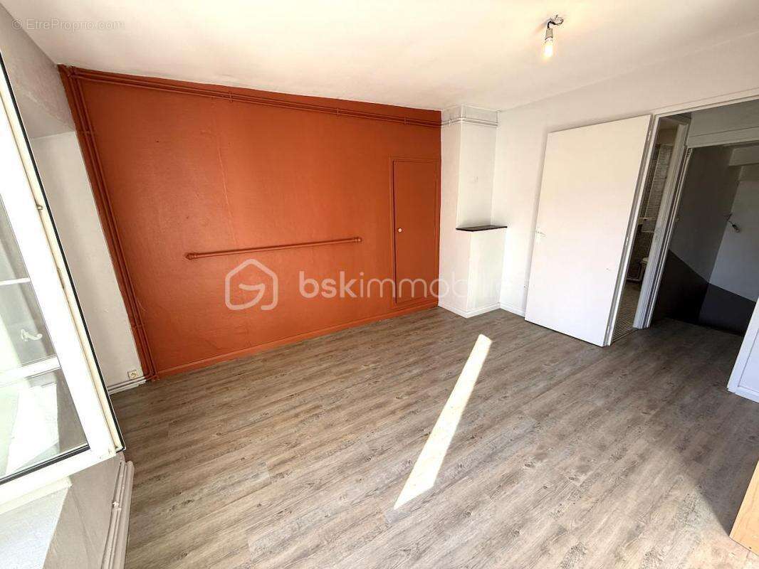 Maison à SAINT-MICHEL-SUR-ORGE