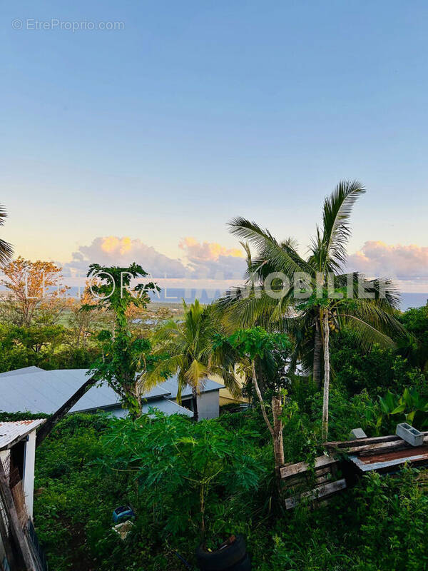 Terrain à L&#039;ETANG-SALE