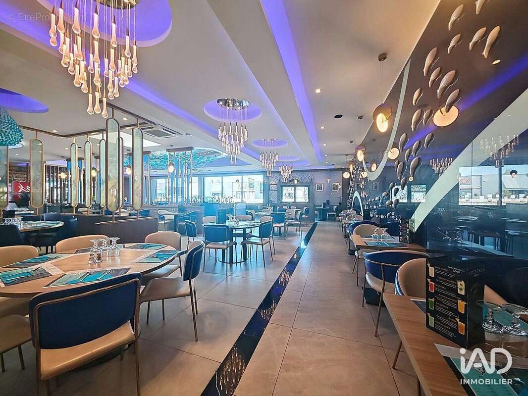 Photo 8 - Commerce à BRIE-COMTE-ROBERT