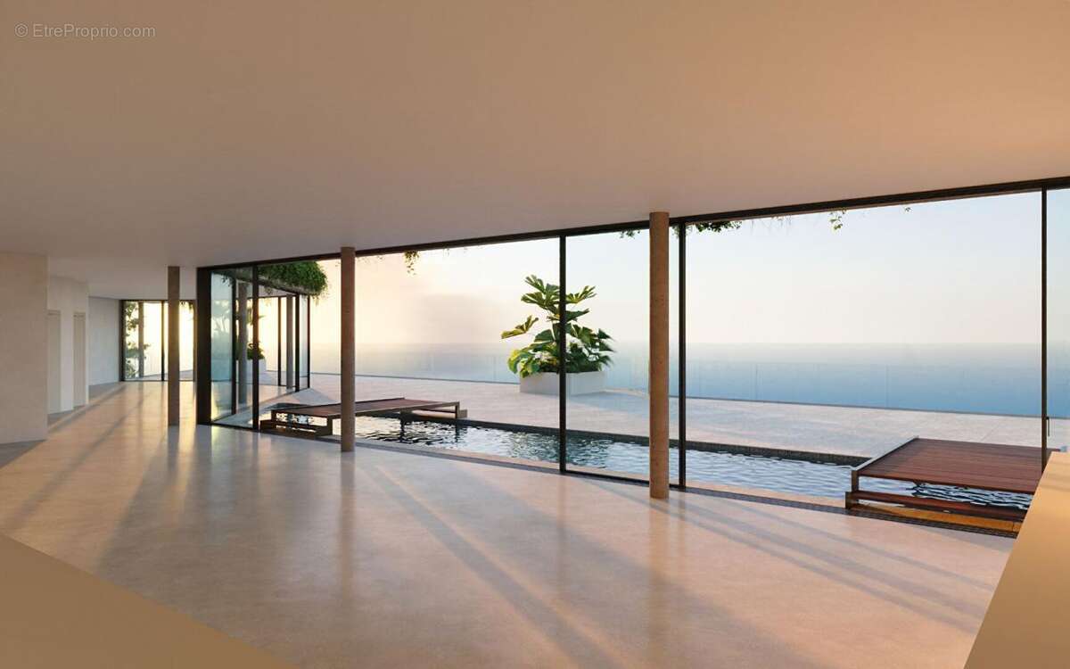 Terrain à SAINT-RAPHAEL