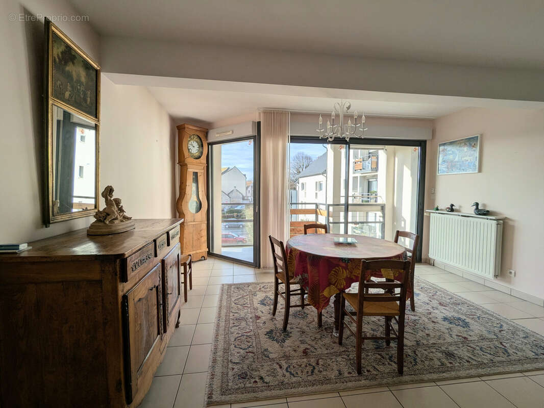 Appartement à DOUVRES-LA-DELIVRANDE