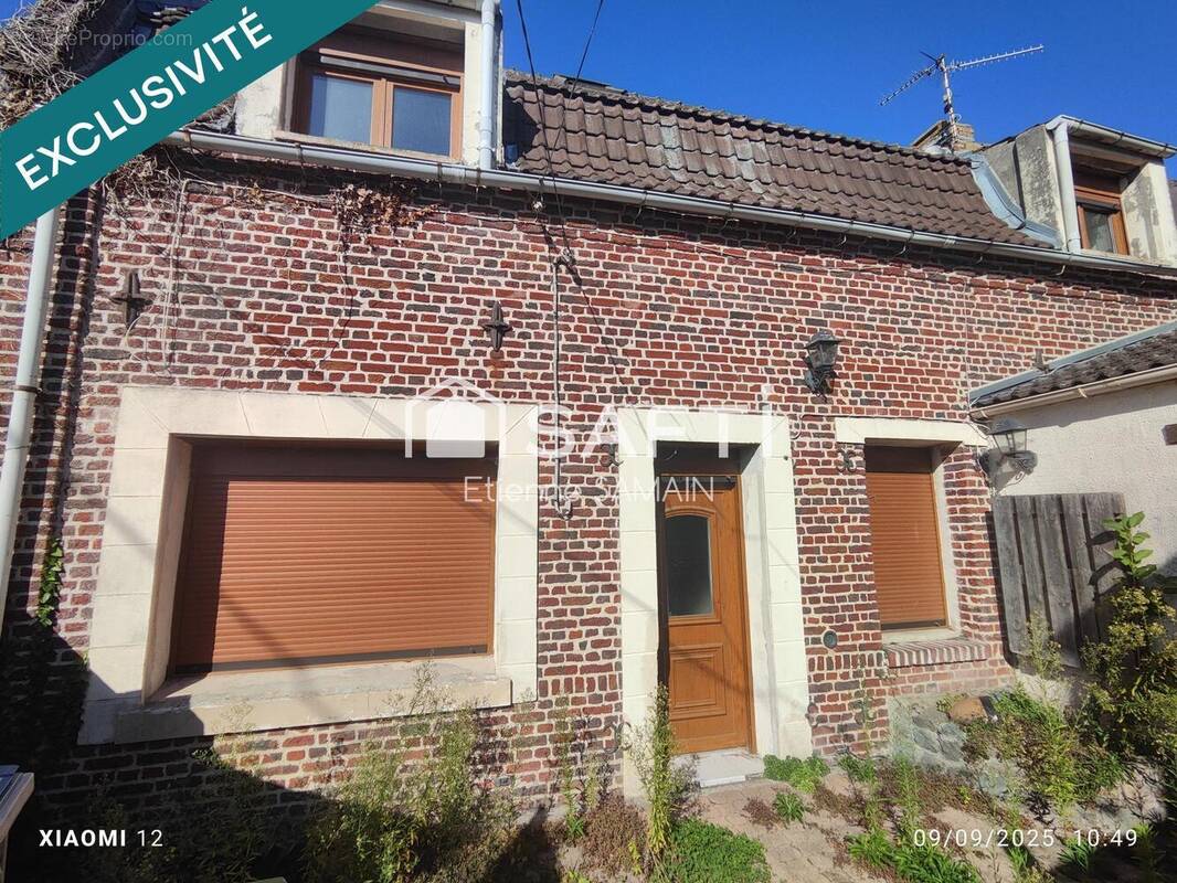 Photo 1 - Maison à ANHIERS