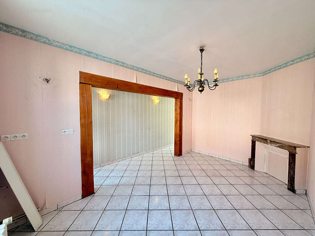 Maison à HARLY