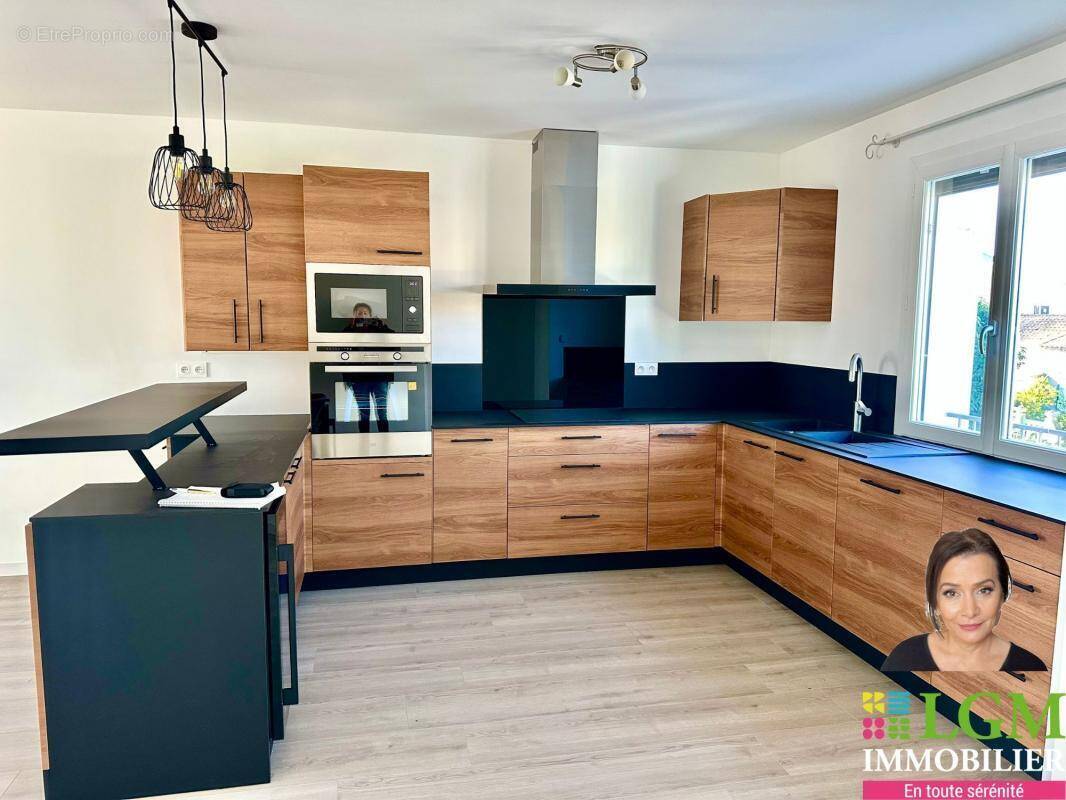 Appartement à MAUGUIO