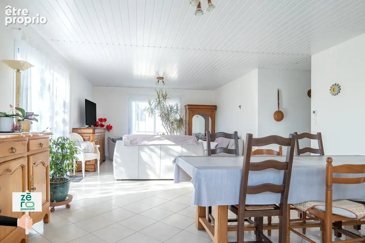 Maison de Plain-pied de 82 M2 à Saint Michel en Lherm - photo 3