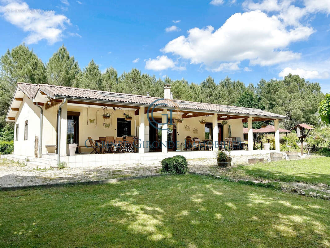 Maison à BAZAS