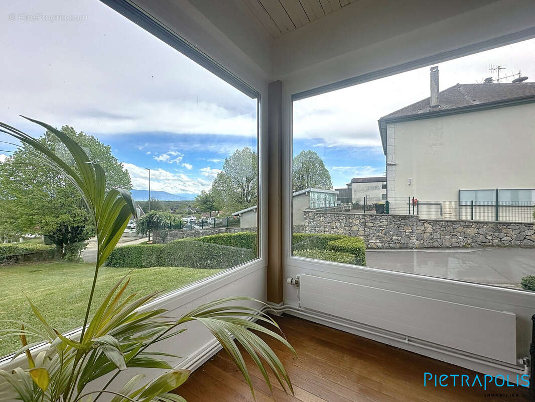 Maison à DIVONNE-LES-BAINS