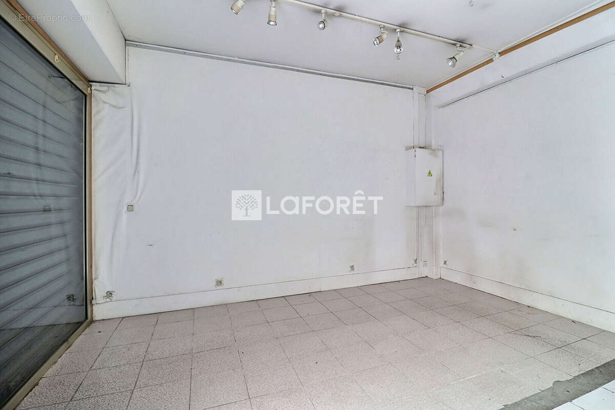 Local commercial Saint Ouen Sur Seine 19.70 m2 - photo 5