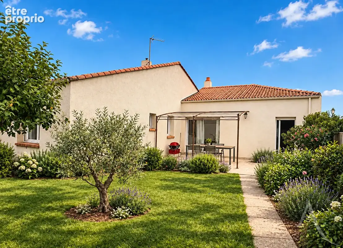 Photo Maison à Montaigu au prix de 344 000€