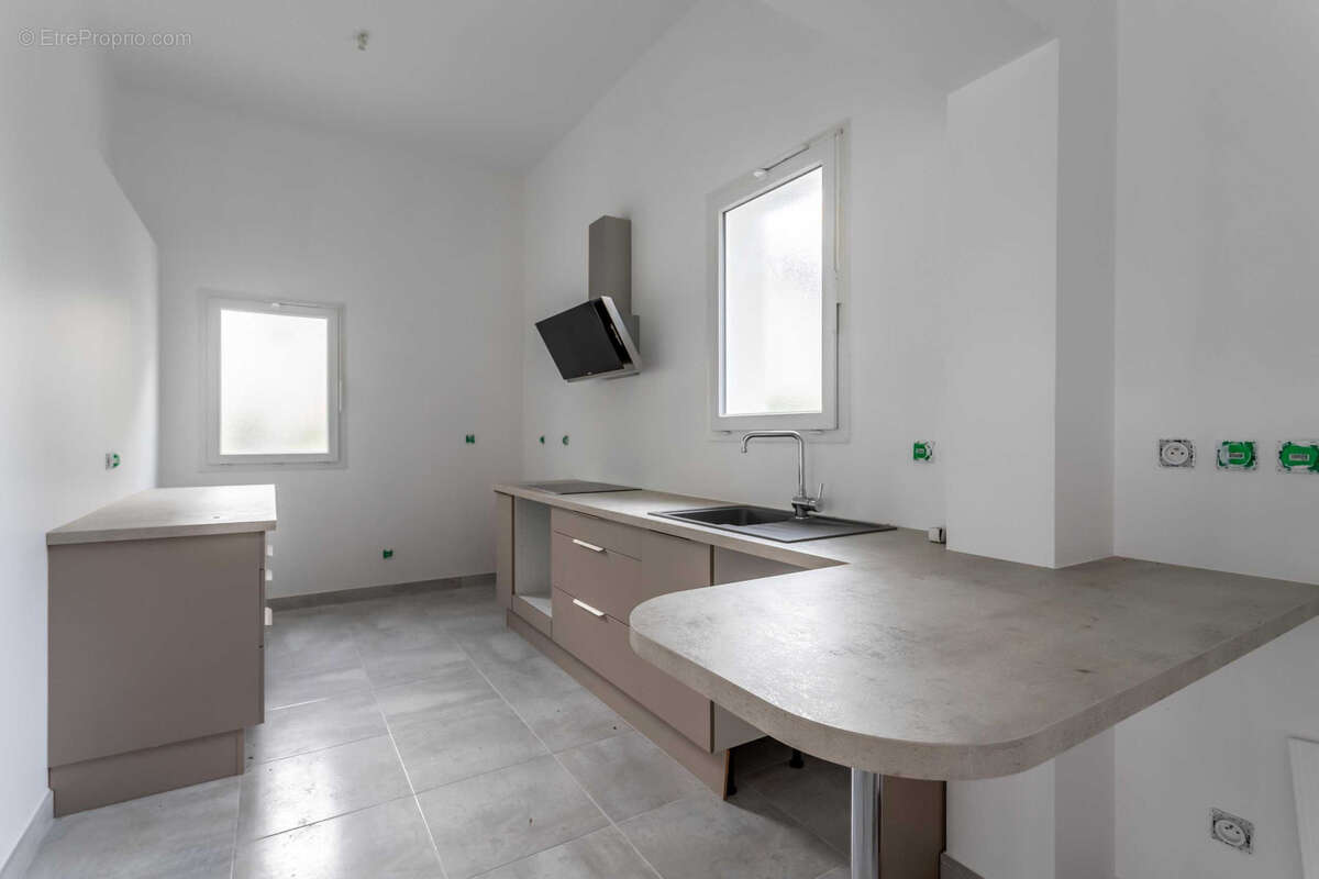 Village property with gite/annexe - photo 25
