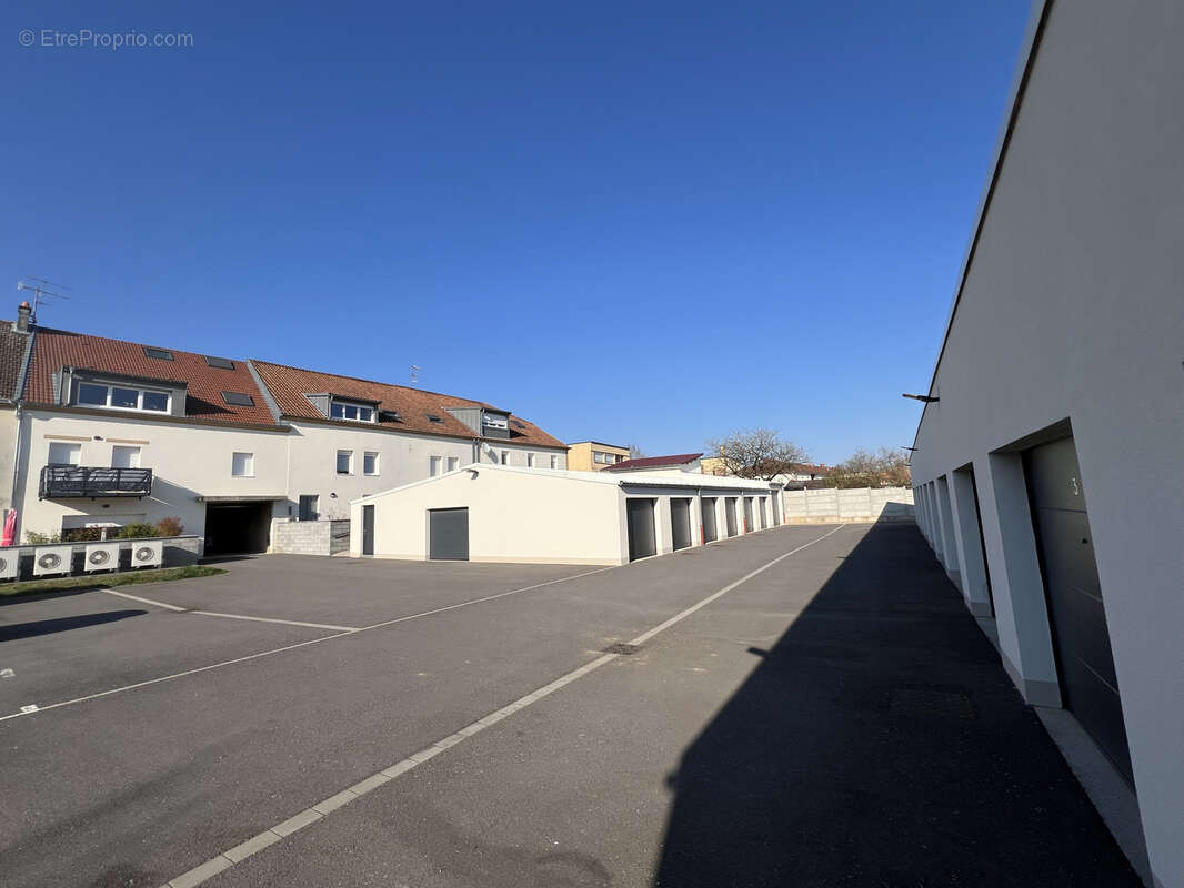 Appartement à LEXY