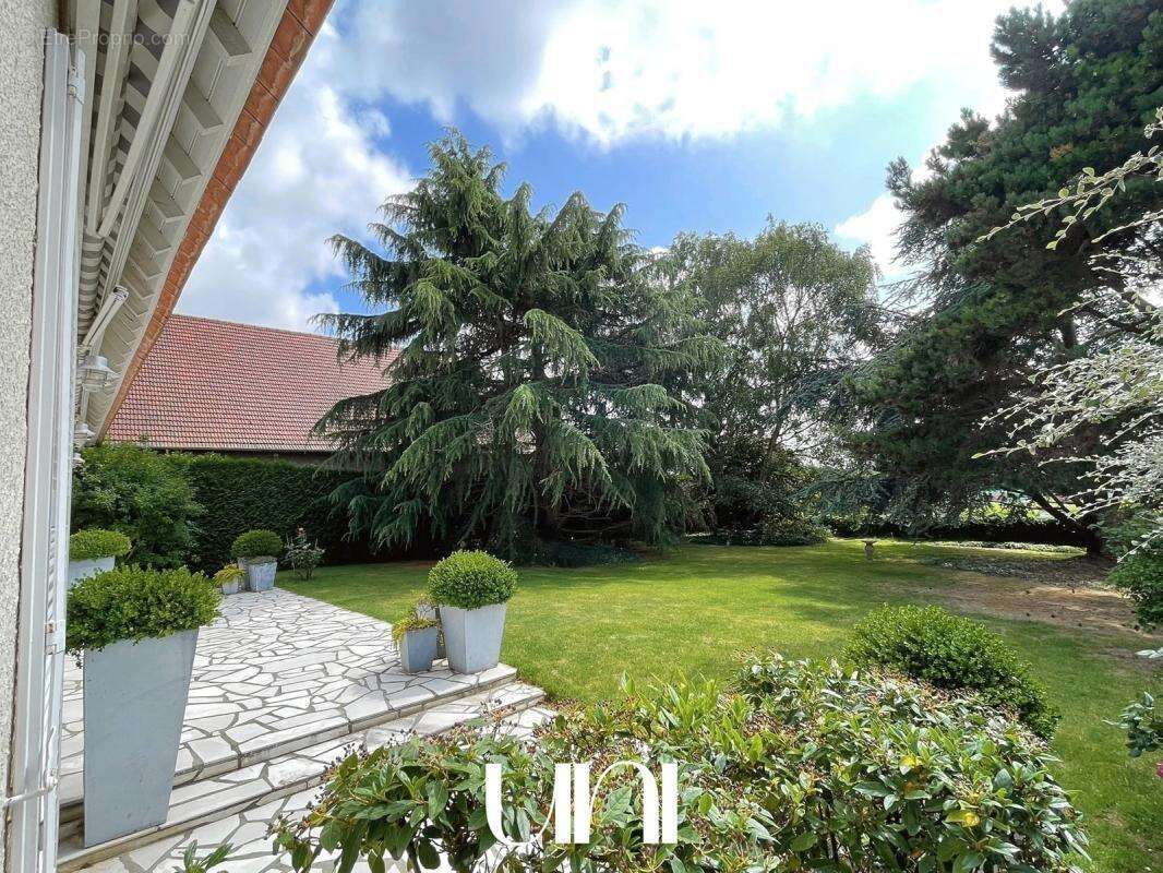 Maison à HEROUVILLE-SAINT-CLAIR