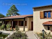 Maison à LA SALVETAT-SAINT-GILLES