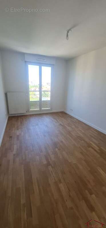 Appartement à ROSNY-SOUS-BOIS