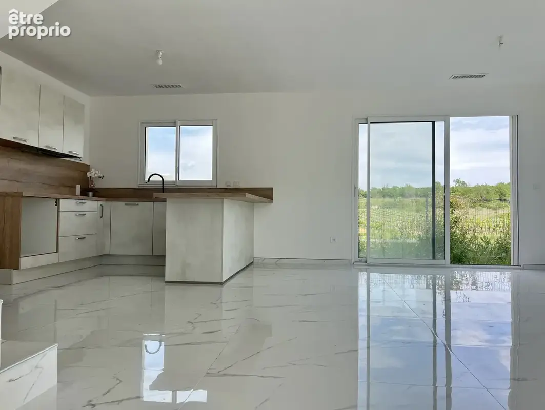 Photo Maison à Pezenas au prix de 312 000€