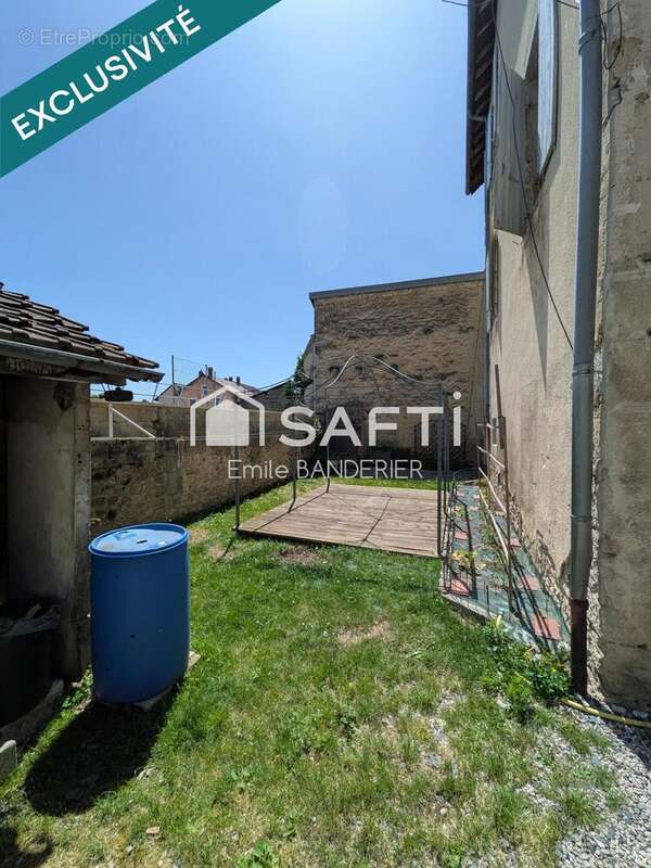 Appartement 75 m² à Orgelet  - photo 5